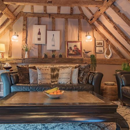 Woolhouse Barn Villa Hunton  Exterior photo